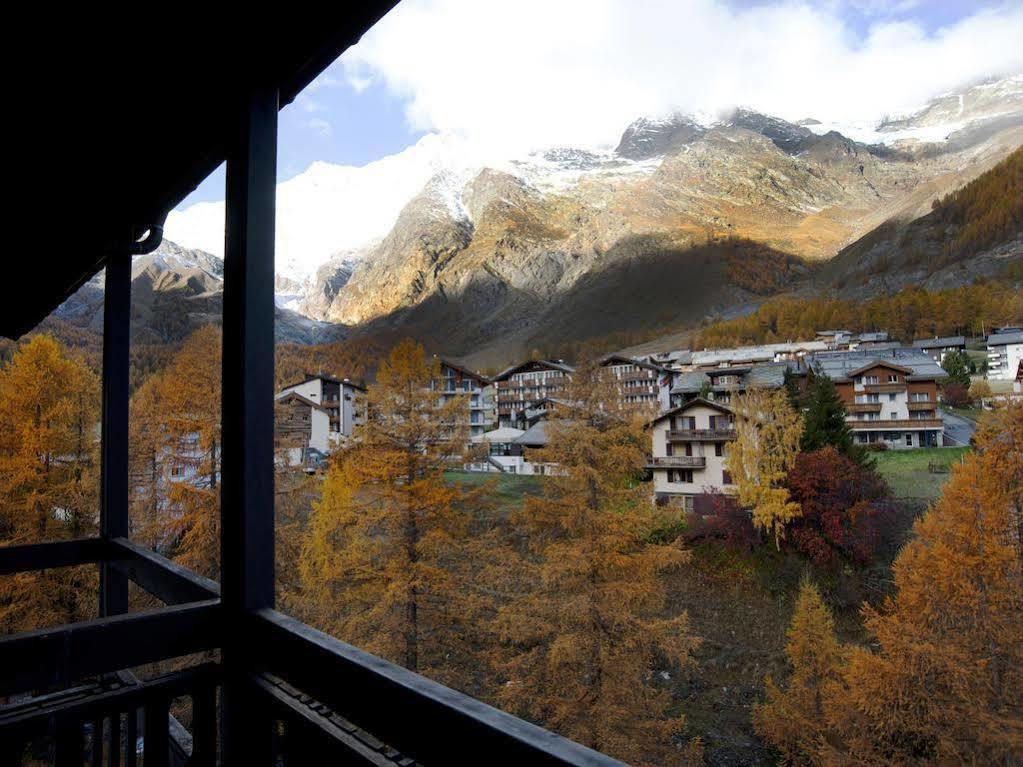 Ambiente Guesthouse 萨斯费 外观 照片
