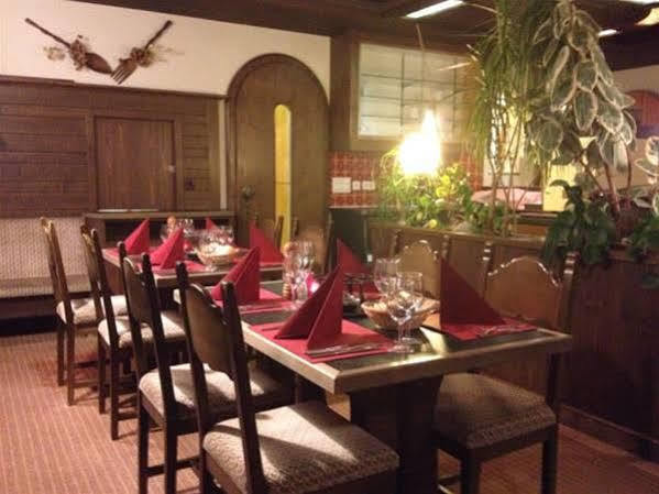 Ambiente Guesthouse 萨斯费 外观 照片